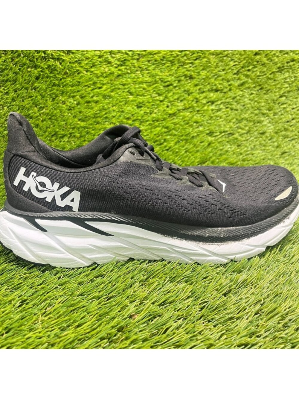 Hoka One One Clifton 8 Womens Size 9 Black White Athletic Running Shoes Sneakers